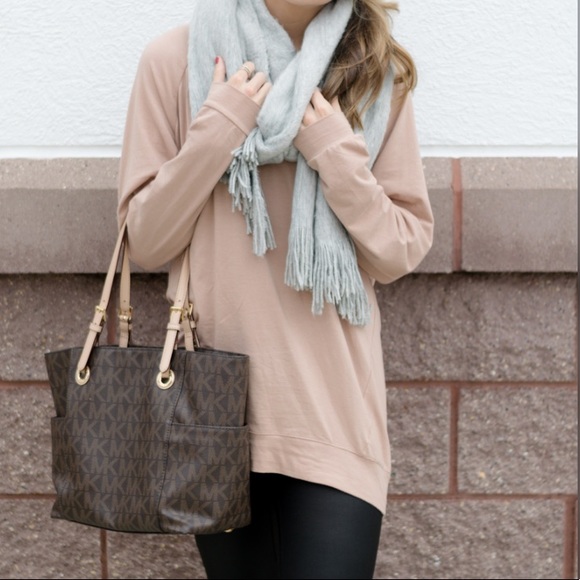 Michael Kors ✨ EW Large Logo Jet Set Tote - Picture 4 of 12